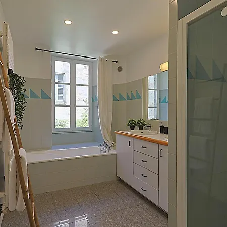 Le Patio De L'isle Duplex 1 Et 2 公寓 *
