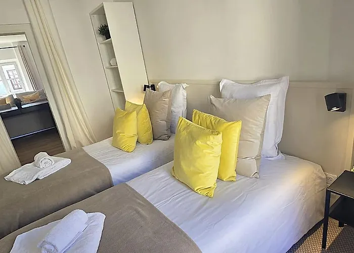 Le Patio De L'isle Duplex 1 Et 2 *